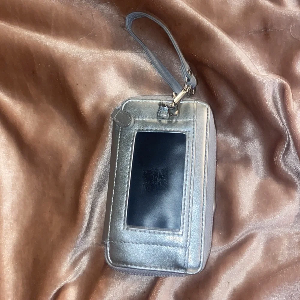 Wallet - Picture 2 of 3